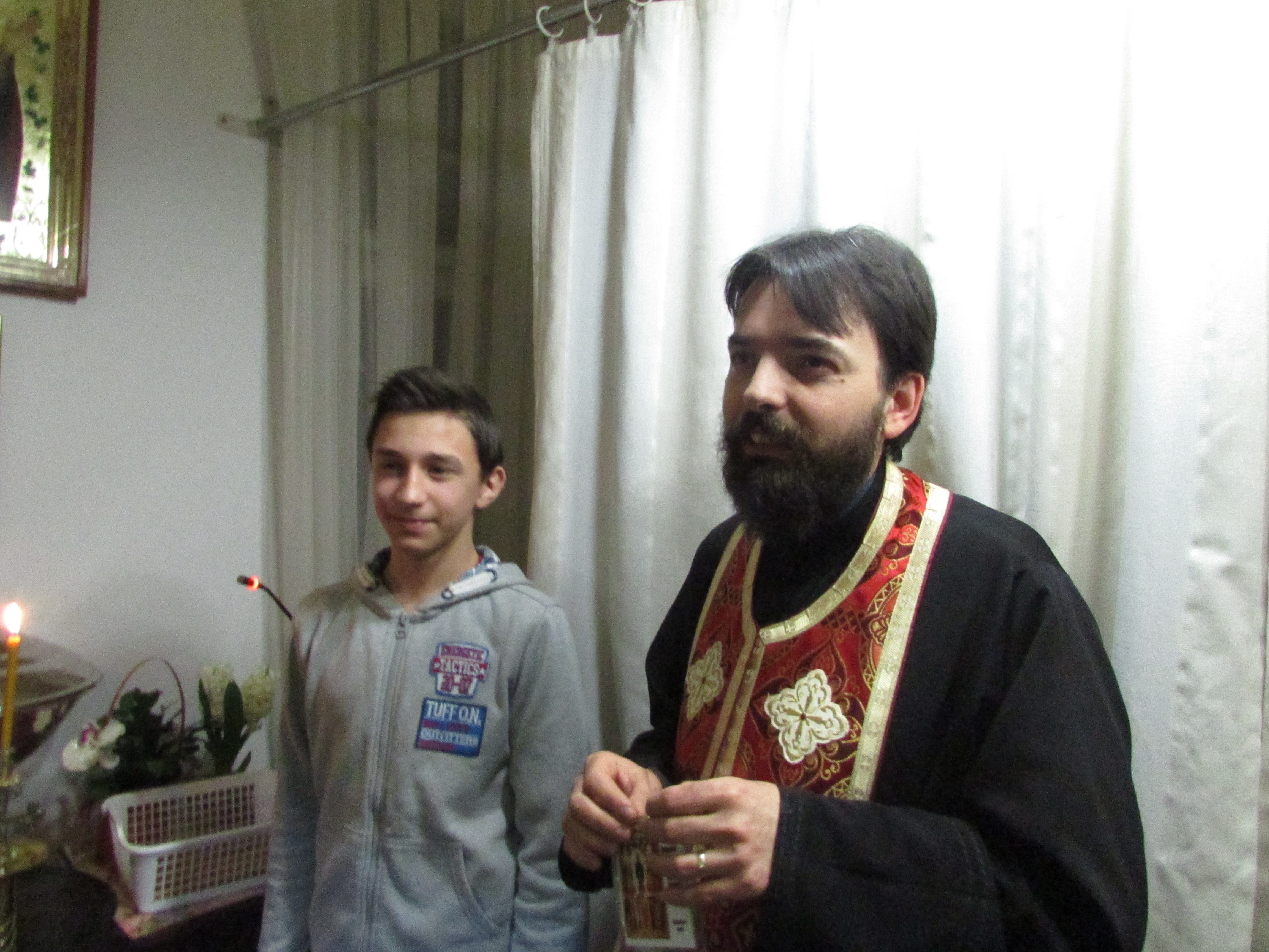 Lansare de CD la Parohia „Acoperământul Maicii Domnului” din Piatra Neamţ Lansare de CD la Parohia „Acoperământul Maicii Domnului” din Piatra Neamţ