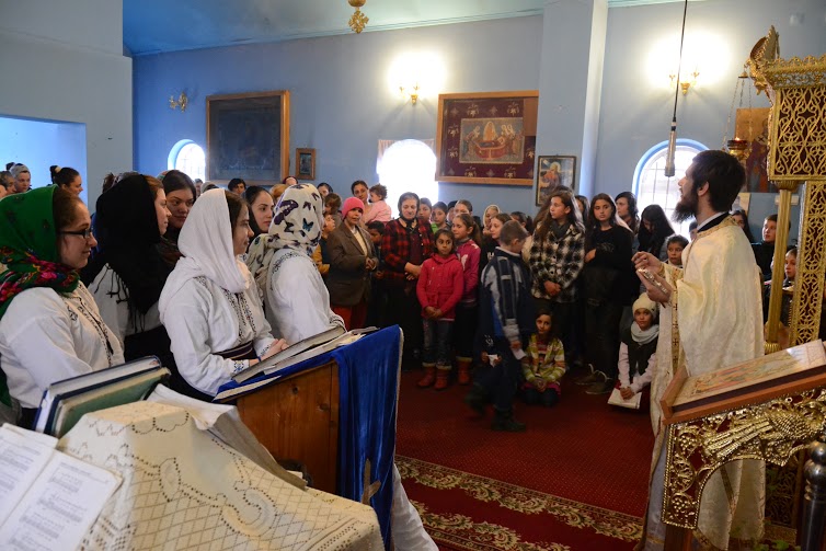 Liturghie misionară ATOR în satul Horlești, județul Iași