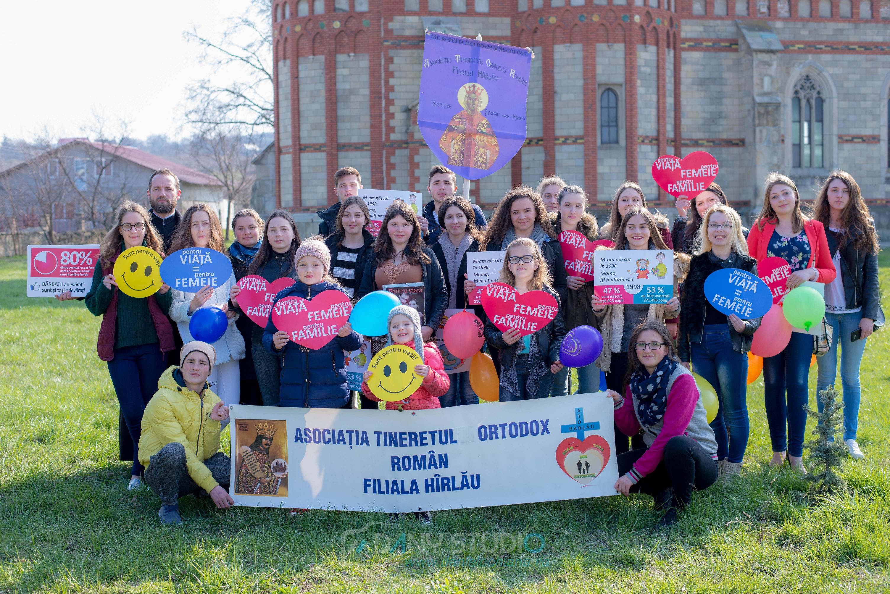 Oraşul Hârlău susţine viaţa, femeia şi familia