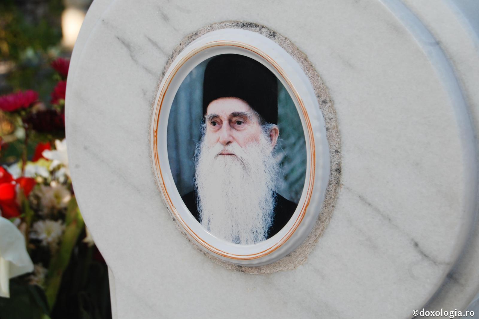 Părintele Arsenie Papacioc: „Este o mare greşeală atunci când certăm pe unul sau pe altul!”