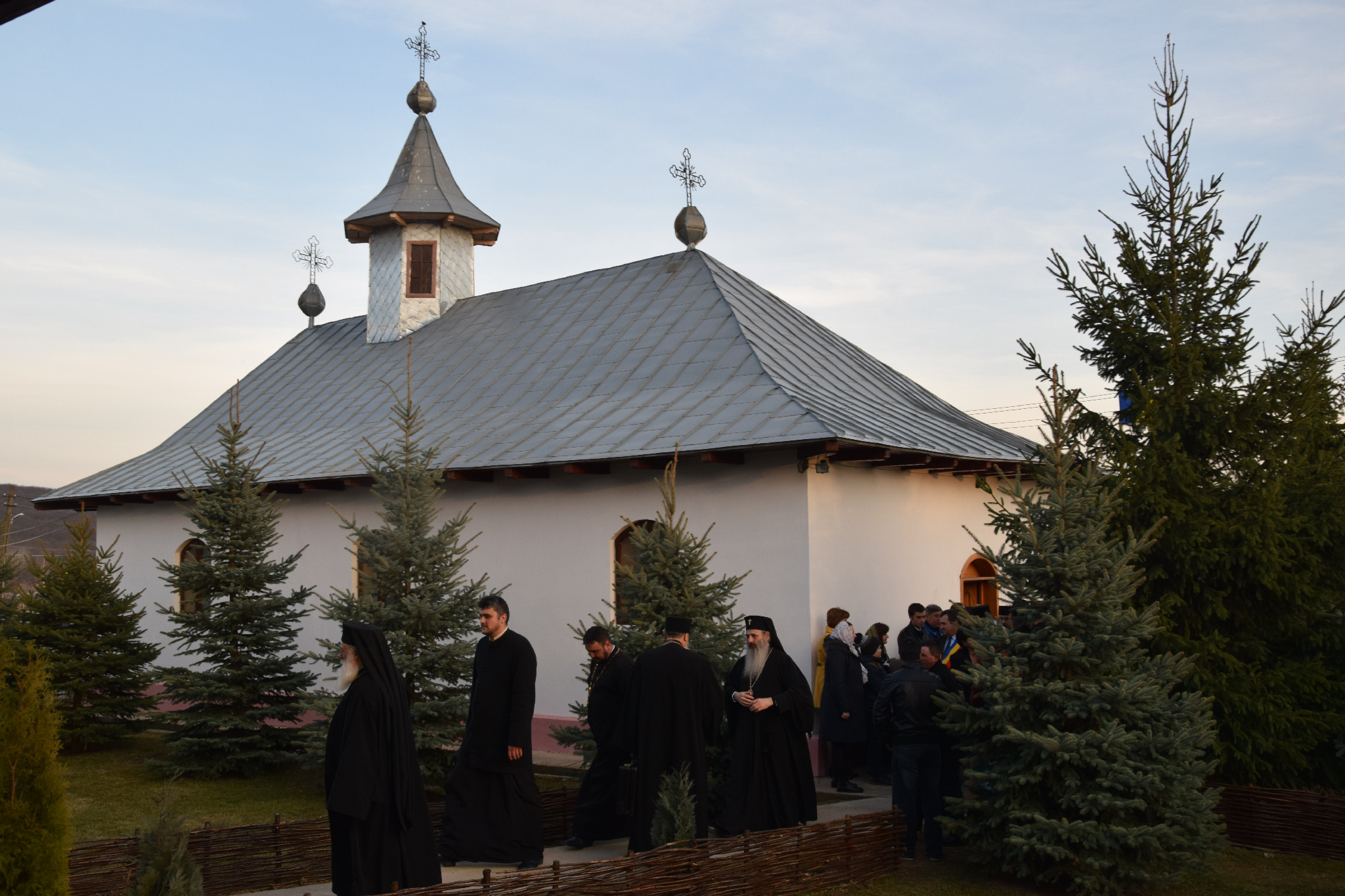 Vizită arhierească în Parohia Buda din Botoșani Vizită arhierească în Parohia Buda din Botoșani
