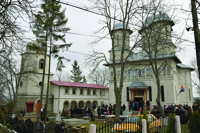 IPS Părinte Teofan: „Judecata va avea drept criteriu milostivirea şi iubirea faţă de alţii“