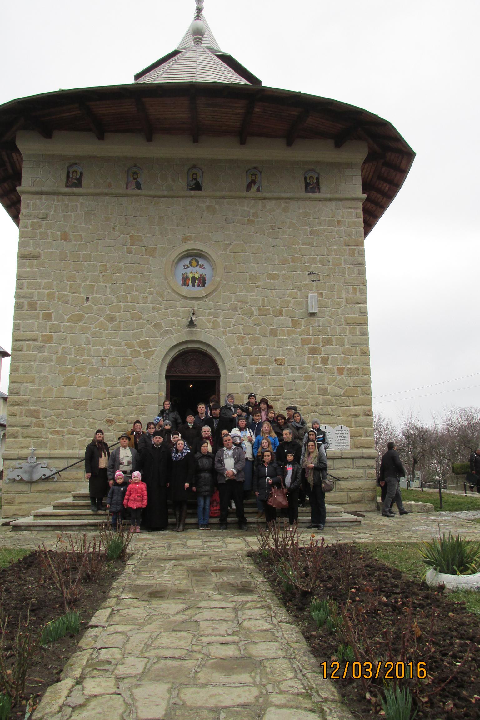 Credincioşii din Şendreni s-au pregătit pentru Postul Mare printr-un pelerinaj