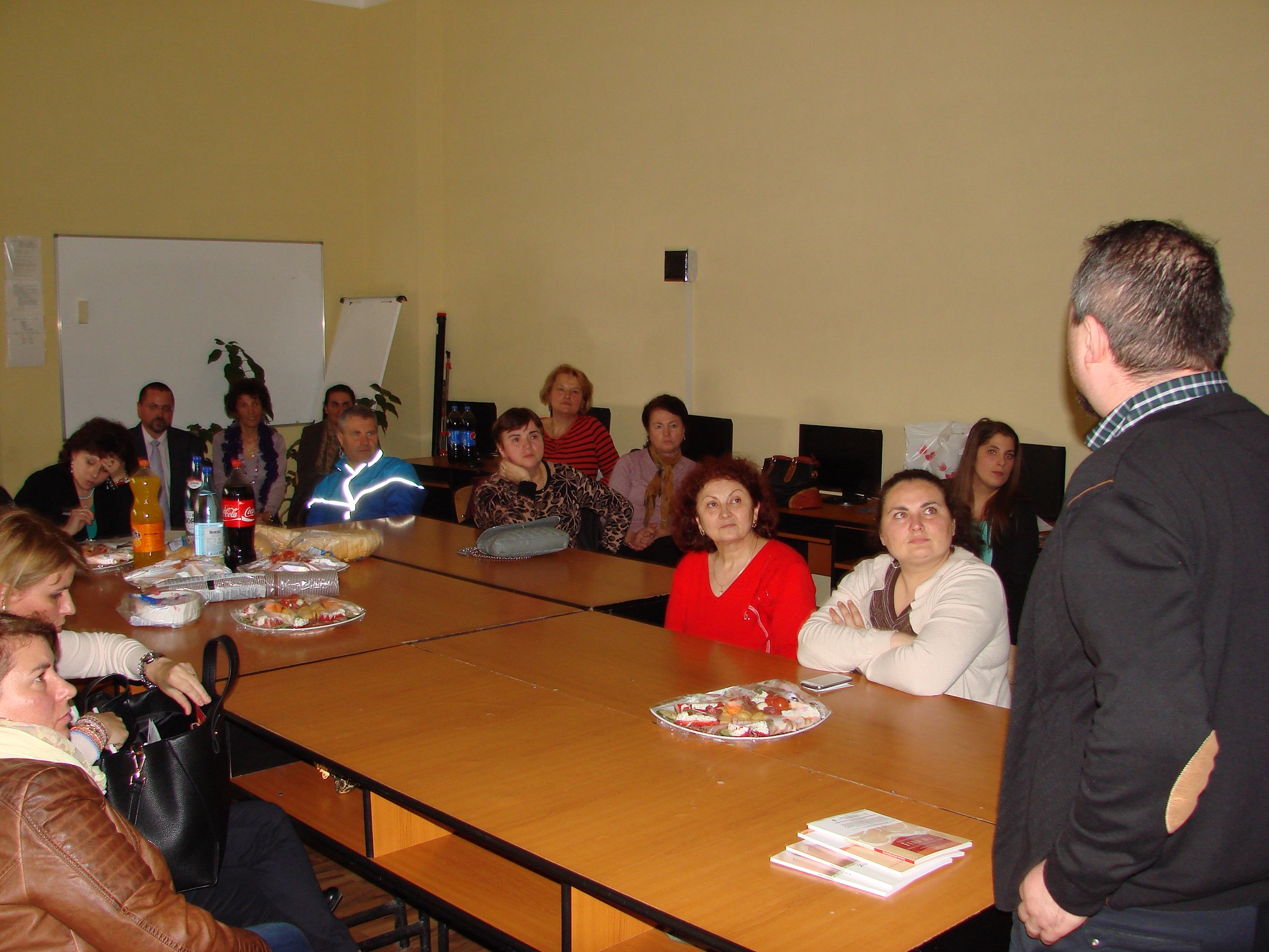 „Pentru viaţă, pentru femeie, pentru familie”, la Piatra Neamț