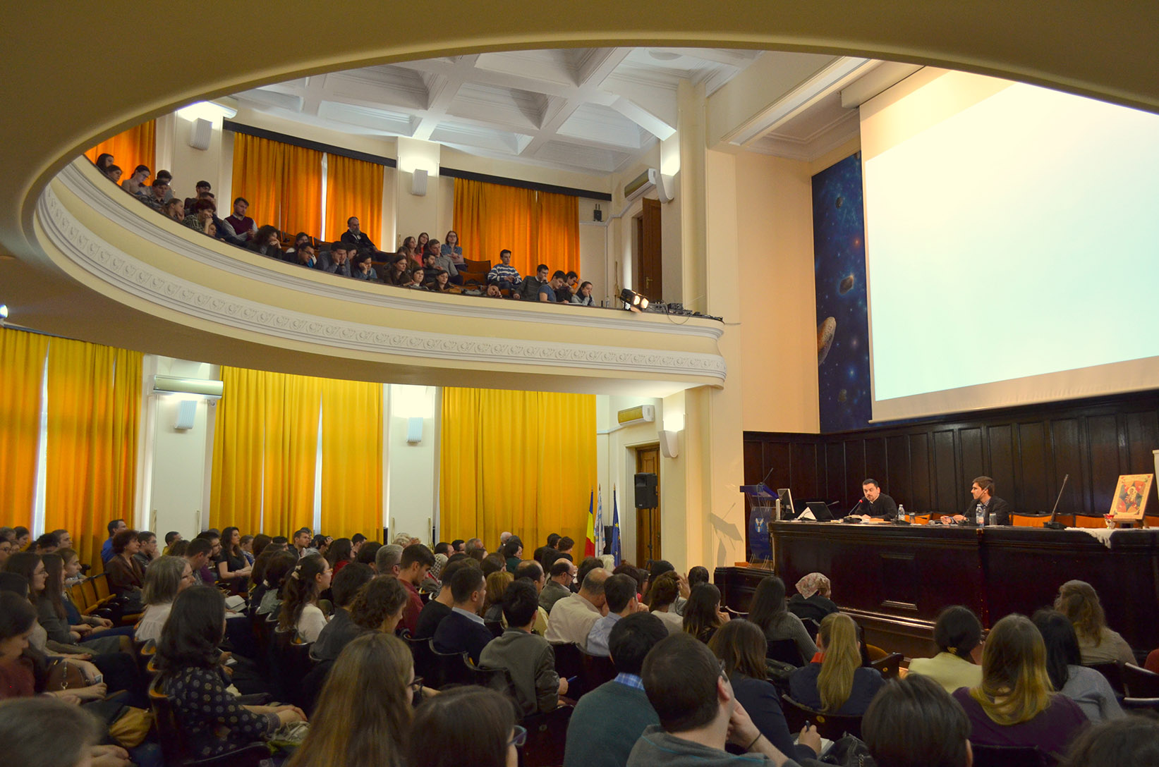 De ce de trei ori în Areopag?