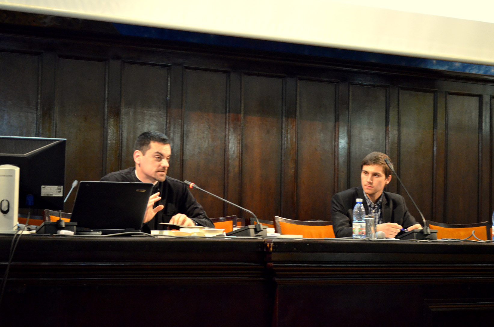 De ce de trei ori în Areopag?