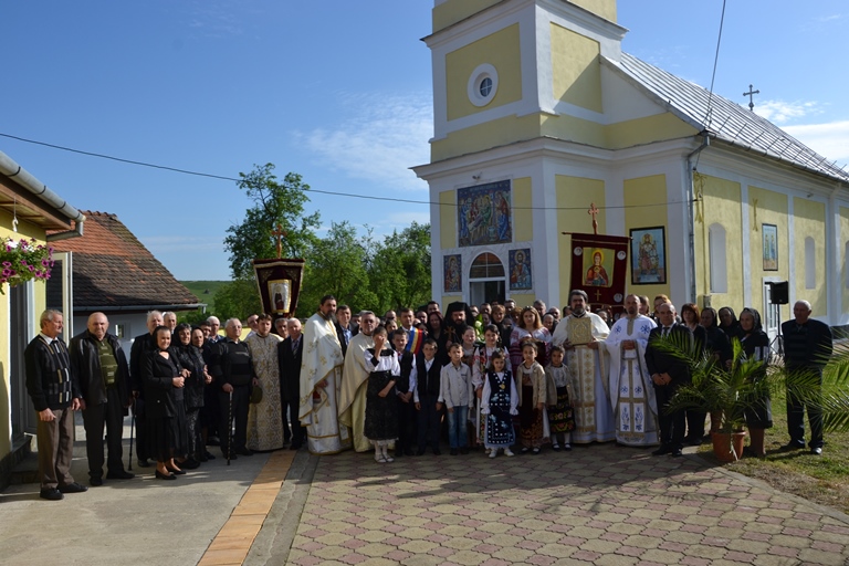 Resfințirea bisericii din Parohia Goleț, Protopopiatul Caransebeș