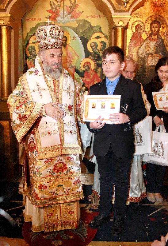 Slujire arhierească şi bucurie duhovnicească pentru credincioşii tecuceni