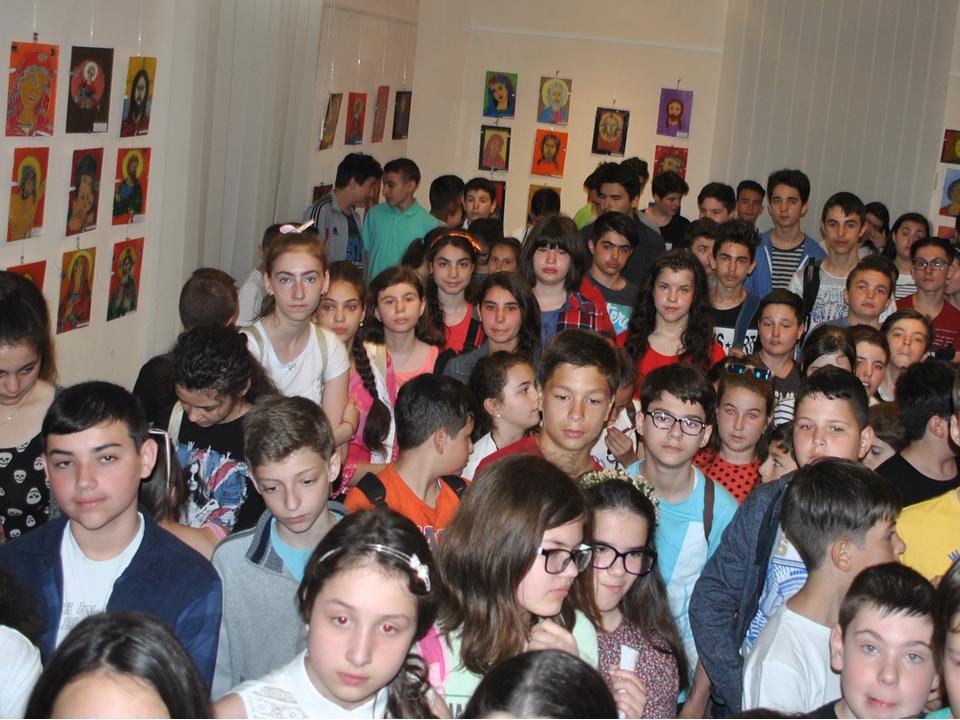 A XXV-a ediţie a Concursului „Icoana din sufletul copilului”, la Târgovişte