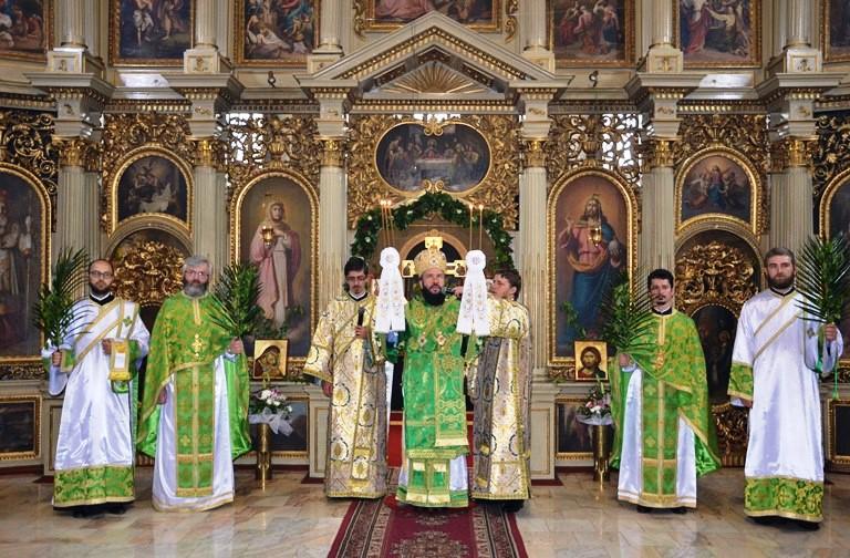 Duminica Stâlpărilor, la Catedrala istorică din Caransebeș Duminica Stâlpărilor, la Catedrala istorică din Caransebeș