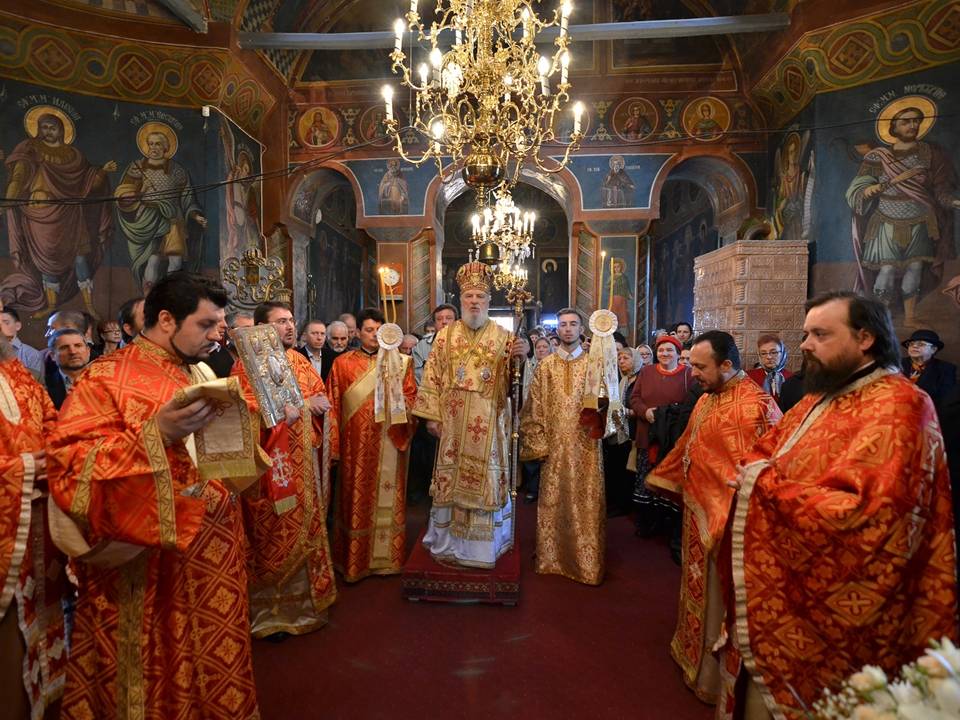 Hramul Mânăstirii Viforâta din judeţul Dâmboviţa