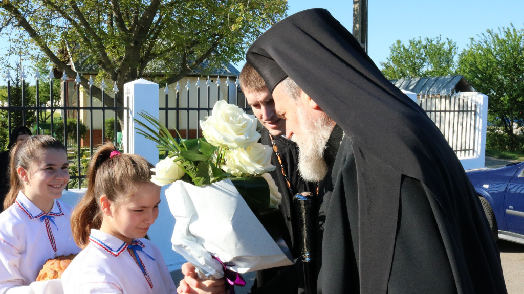 Popas liturgic la Mănăstirea Coslogeni