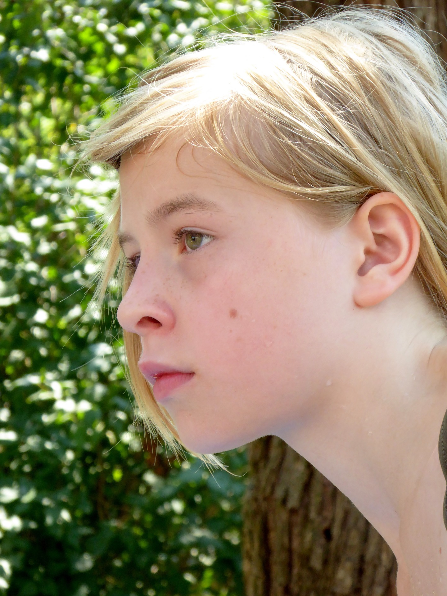 Consultul pentru depistarea melanomului, recomandat anual