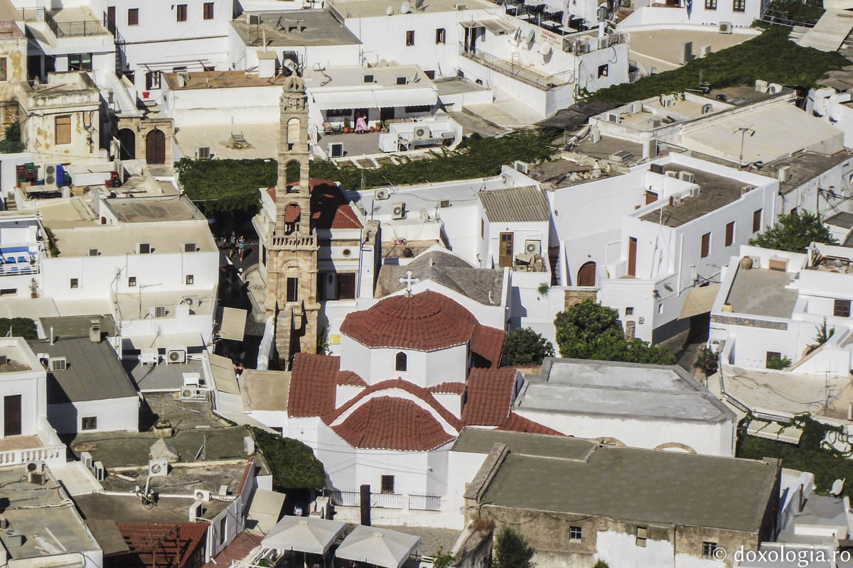Biserica Panaghia din inima stațiunii Lindos - Insula Rodos, Grecia