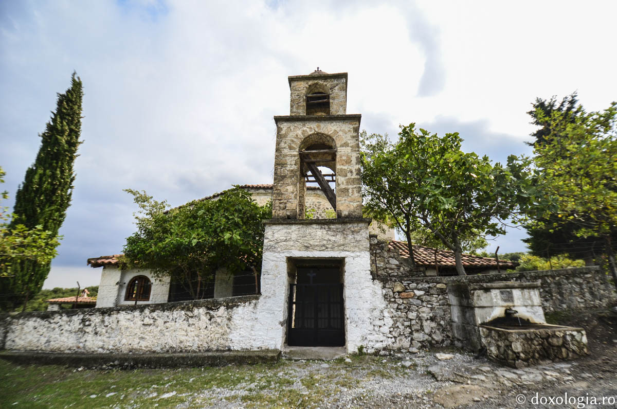 (Foto) Frumusețea locurilor sfinte de pe Muntele Olimp – Biserica „Sfântul Nicolae”