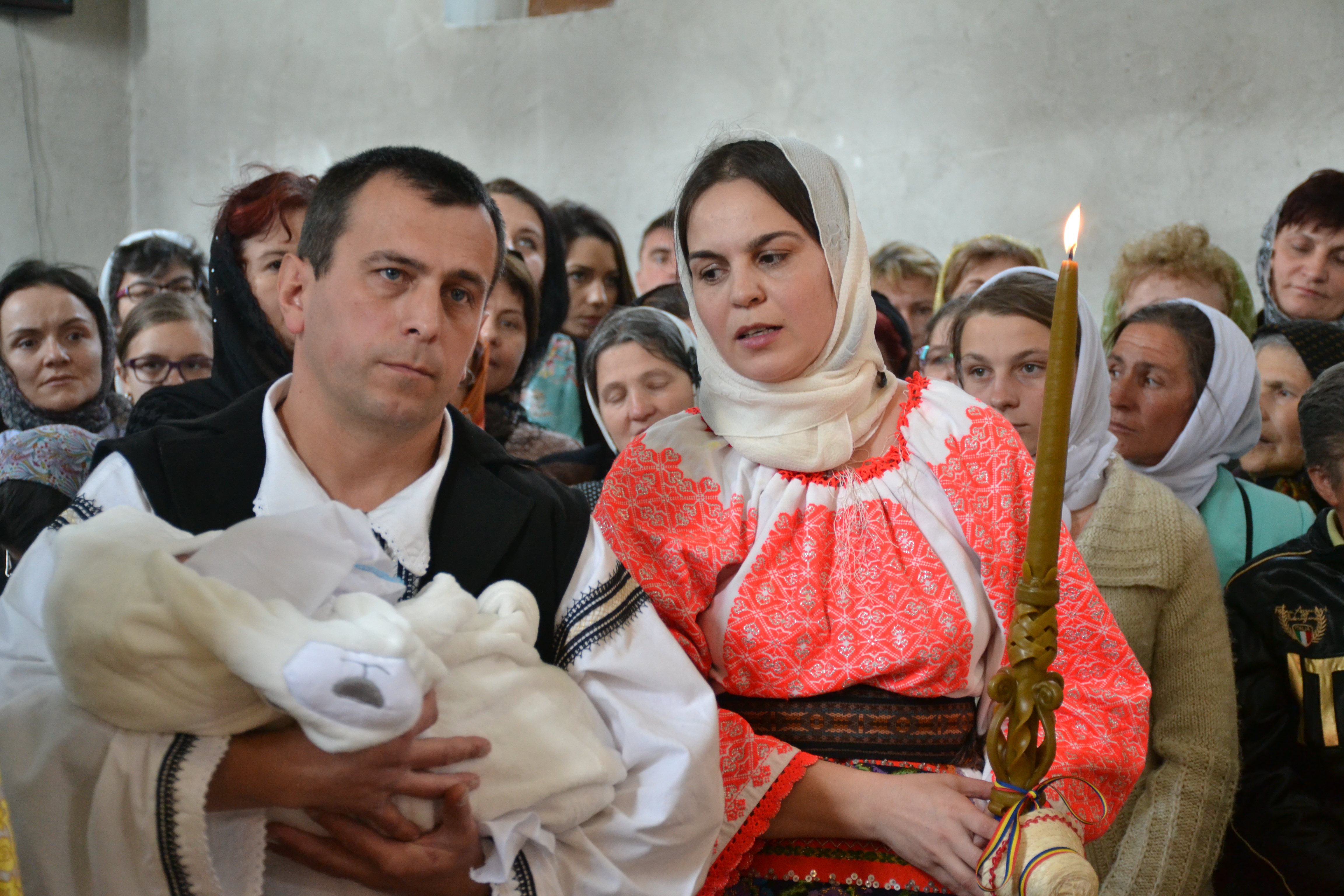 IPS Mitropolit Teofan a slujit Sfânta Liturghie și Taina Sfântului Botez în localitatea botoșăneană Agafton