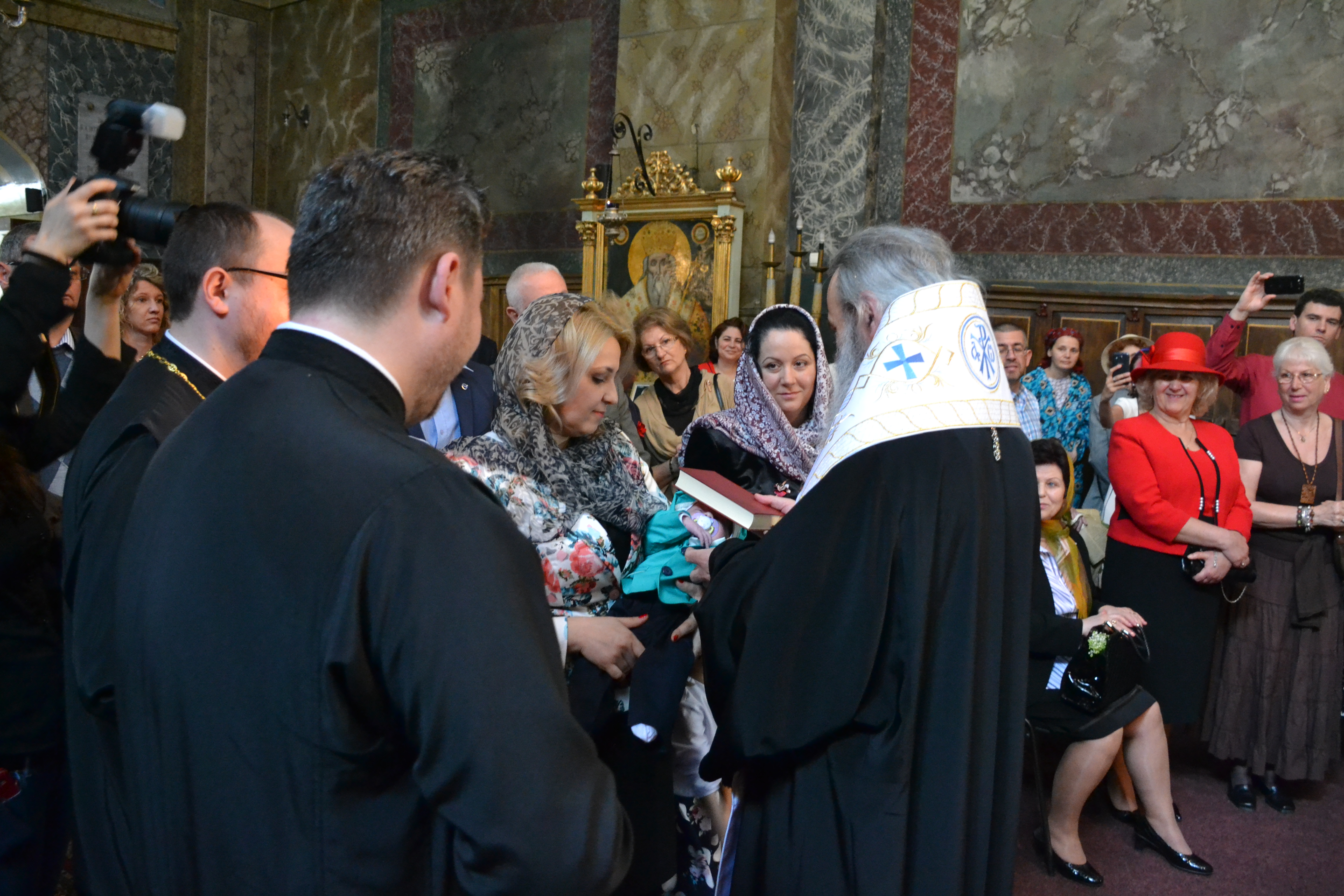 „Îmbrăcarea în Dumnezeu se poate găsi în esența ei într-o singură haină – cea a rugăciunii”