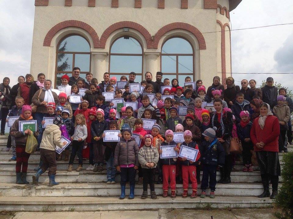 Concurs de eseu și desen: „Învierea Domnului- Tradiţii şi credinţă”