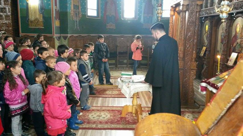 Concurs de eseu și desen: „Învierea Domnului- Tradiţii şi credinţă”