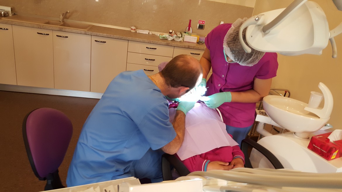 La Colegiul „Sfântul Nicolae”  încă se împart zâmbete