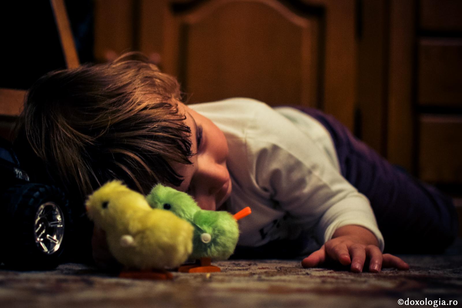 De ce nu este bine să cerți copilul seara?