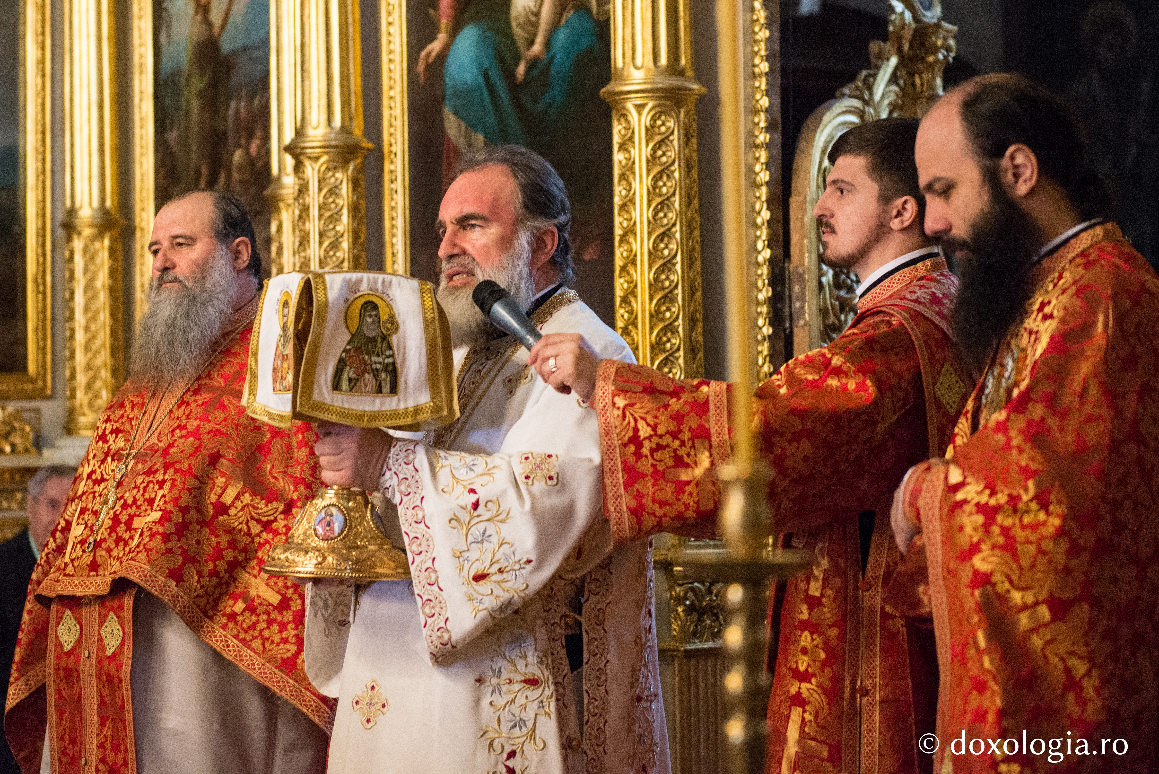 Foto: Ștefan Cojocariu Catedrala Mitropolitană din Iași și-a sărbătorit ocrotitorul