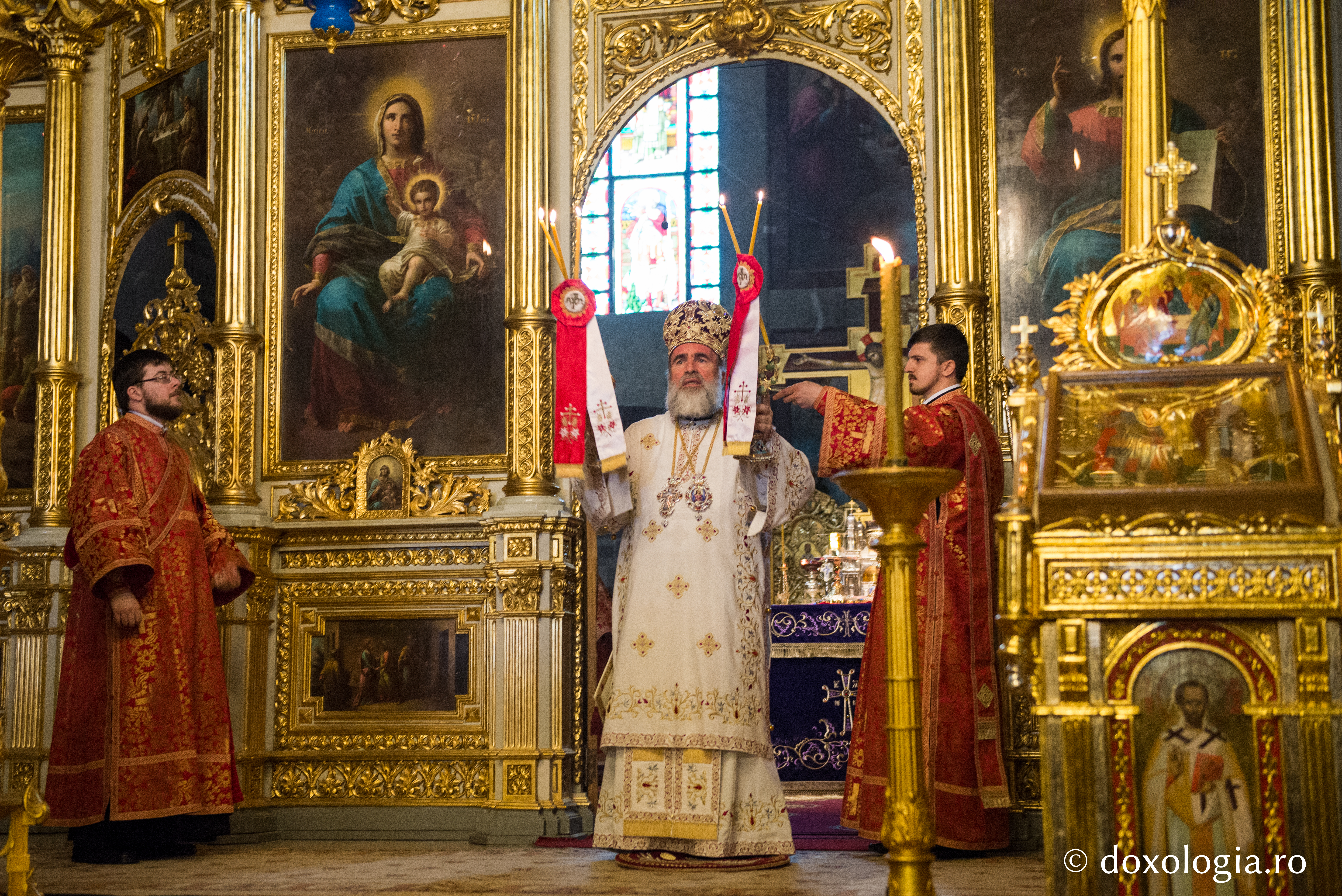 Foto: Ștefan Cojocariu Catedrala Mitropolitană din Iași și-a sărbătorit ocrotitorul