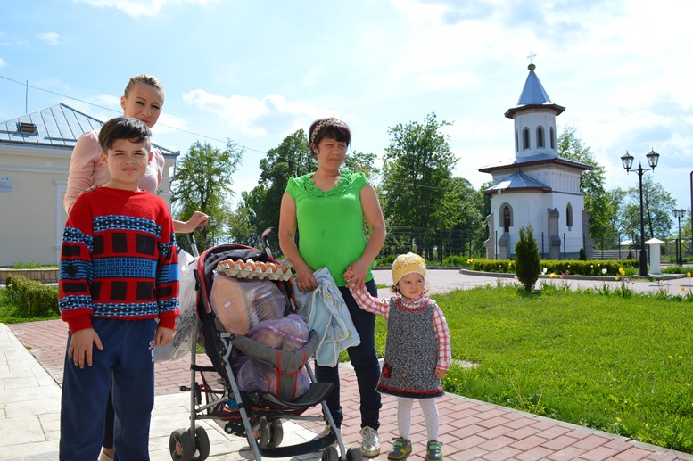 Filantropie în ajun de sărbători Filantropie în ajun de sărbători