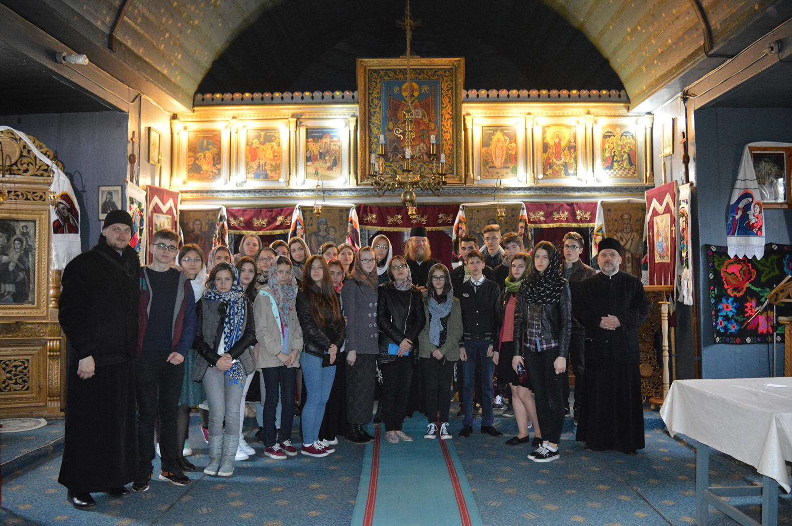 Membri ai ATOR Piatra Neamţ, în pelerinaj în Maramureş