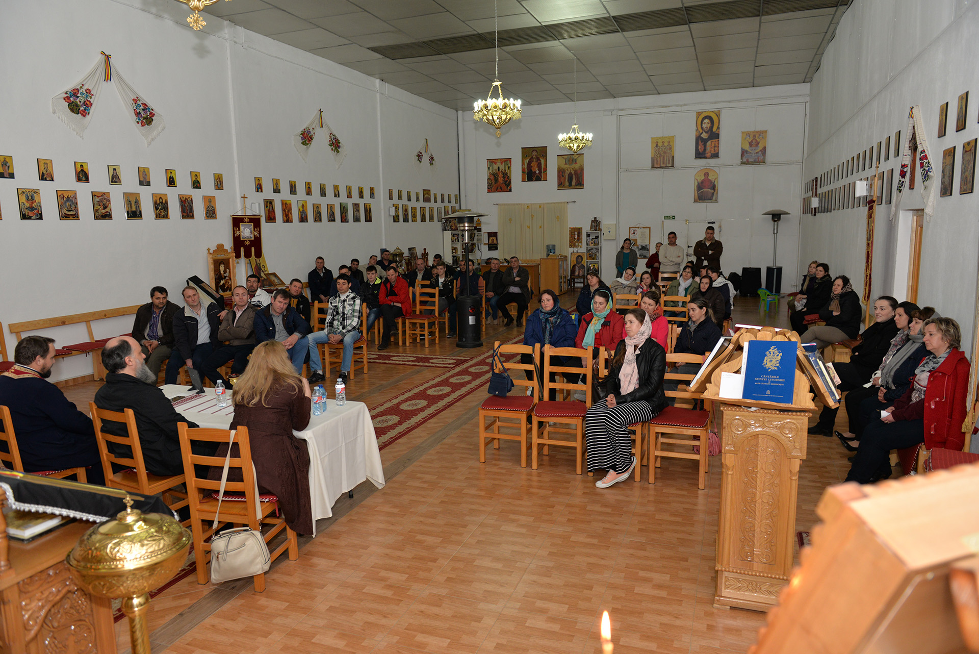 Diaspora. Români cu rădăcinile în Cer