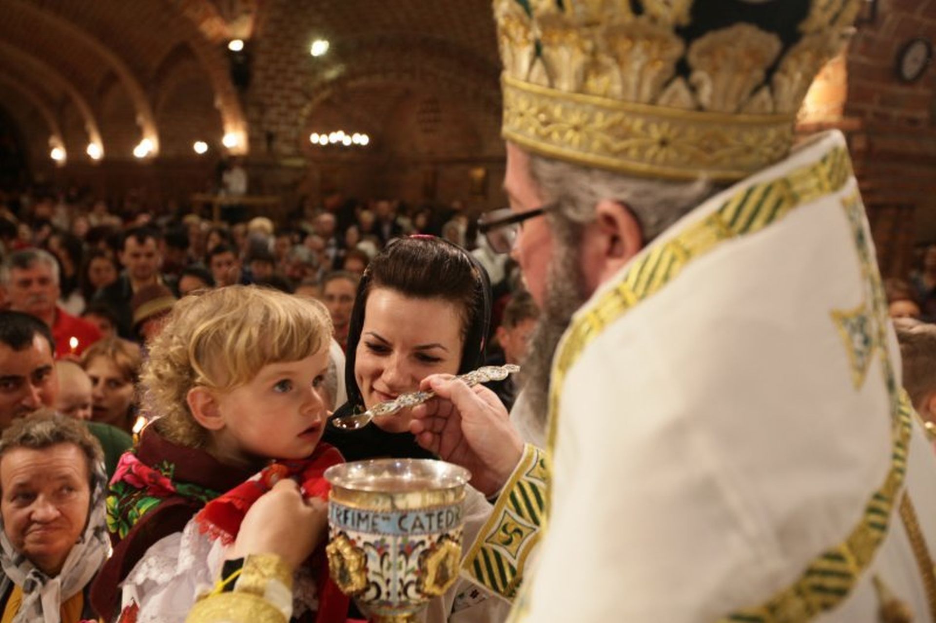Liturghie arhierească în Baia Mare, de Duminica Floriilor