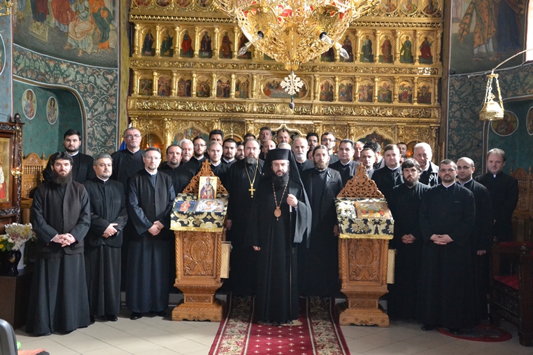 Întâlnire a preoților și profesorilor de religie, la Reșița Întâlnire a preoților și profesorilor de religie, la Reșița