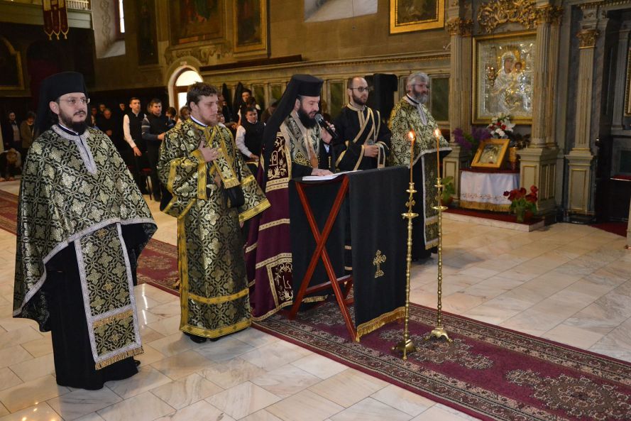 Canonul cel Mare, la Catedrala istorică din Caransebeș Canonul cel Mare, la Catedrala istorică din Caransebeș