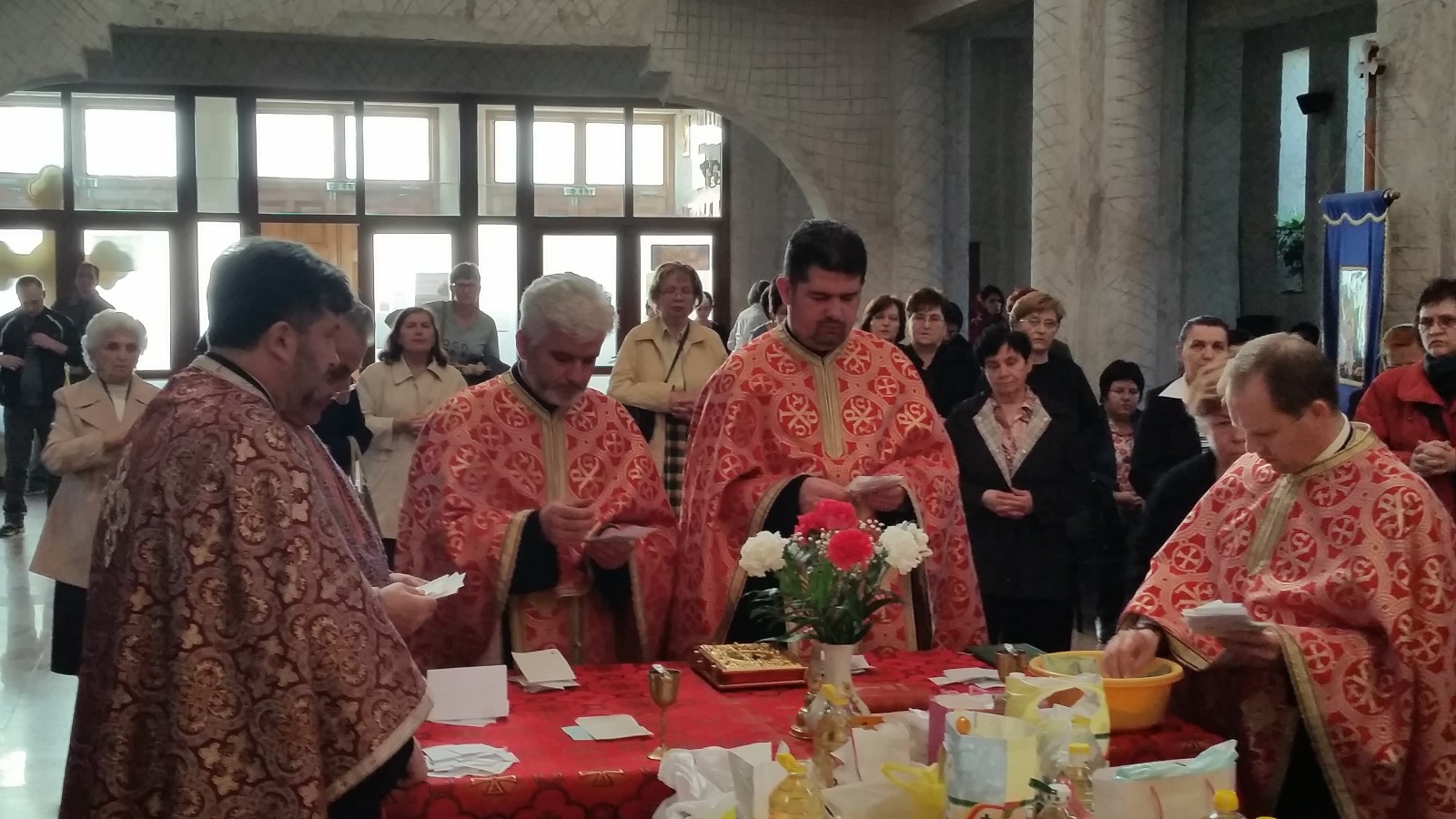 Seri duhovnicești, organizate de Parohia clujeană „Nașterea Domnului” Seri duhovnicești, organizate de Parohia clujeană „Nașterea Domnului”