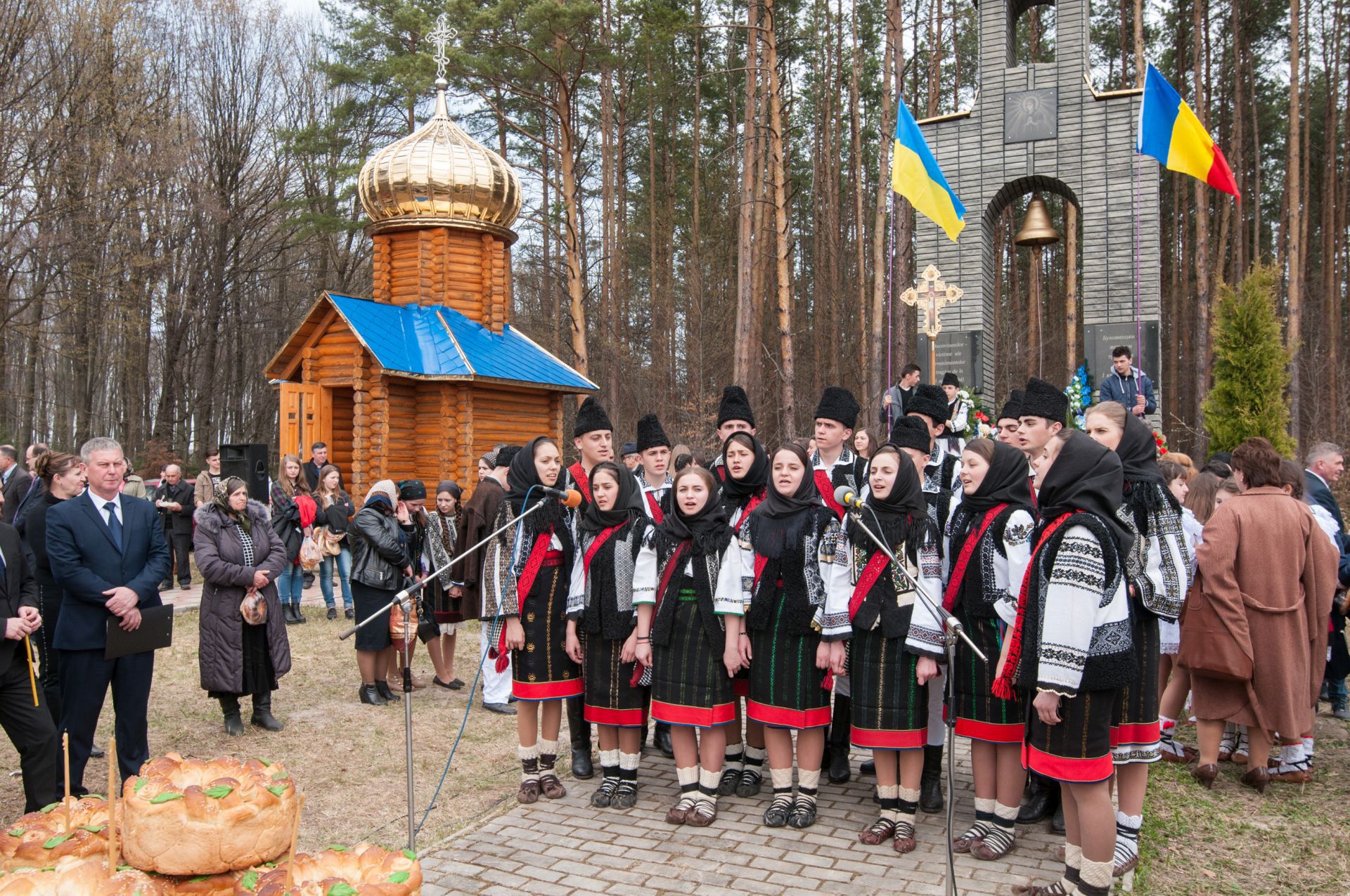 Comemorarea victimelor masacrului de la Fântâna Albă