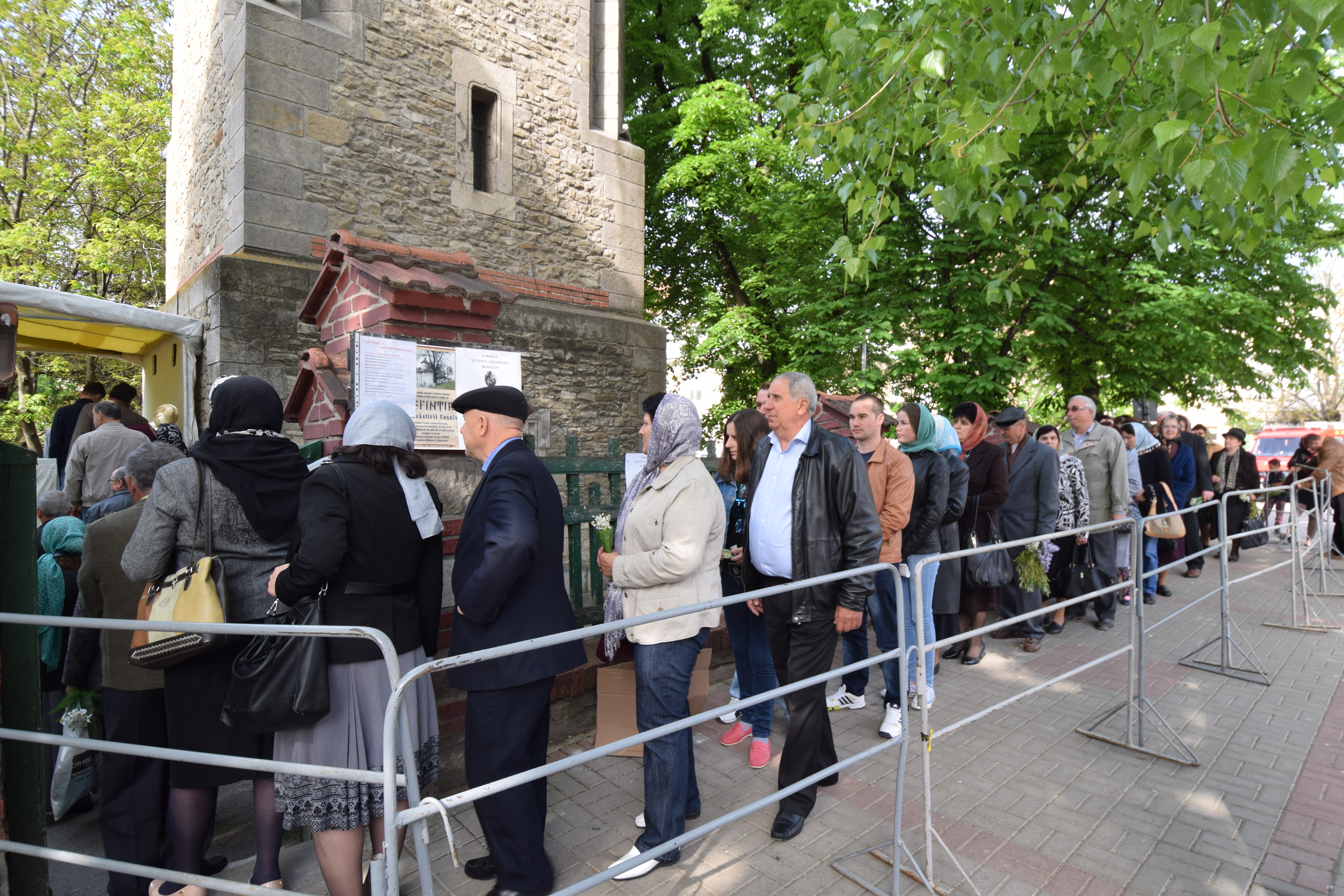 IPS Părinte Mitropolit Teofan, prezent la hramul Municipiului Botoșani IPS Părinte Mitropolit Teofan, prezent la hramul Municipiului Botoșani