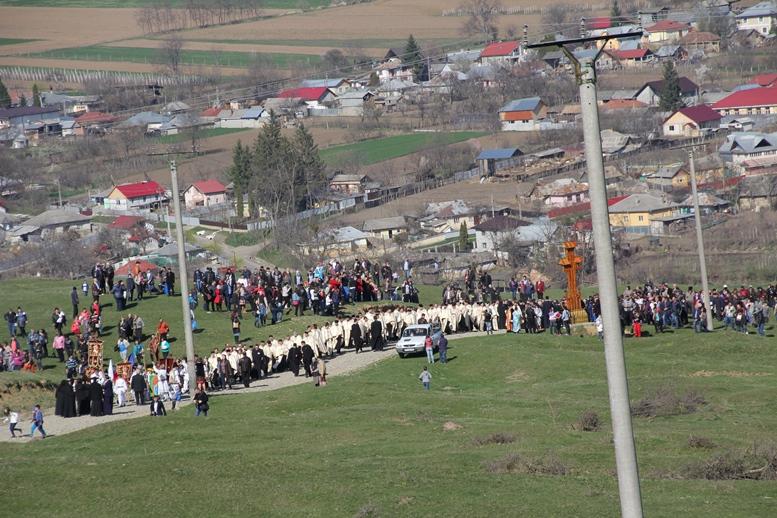 „Sfânta Cruce este semnul identităţii noastre“