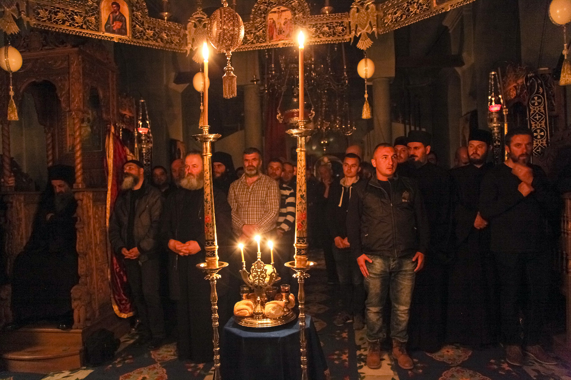 Corul „Byzantion“, în Muntele Athos la privegherea pentru hramul chiliei „Buna Vestire“ a Schitului Lacu