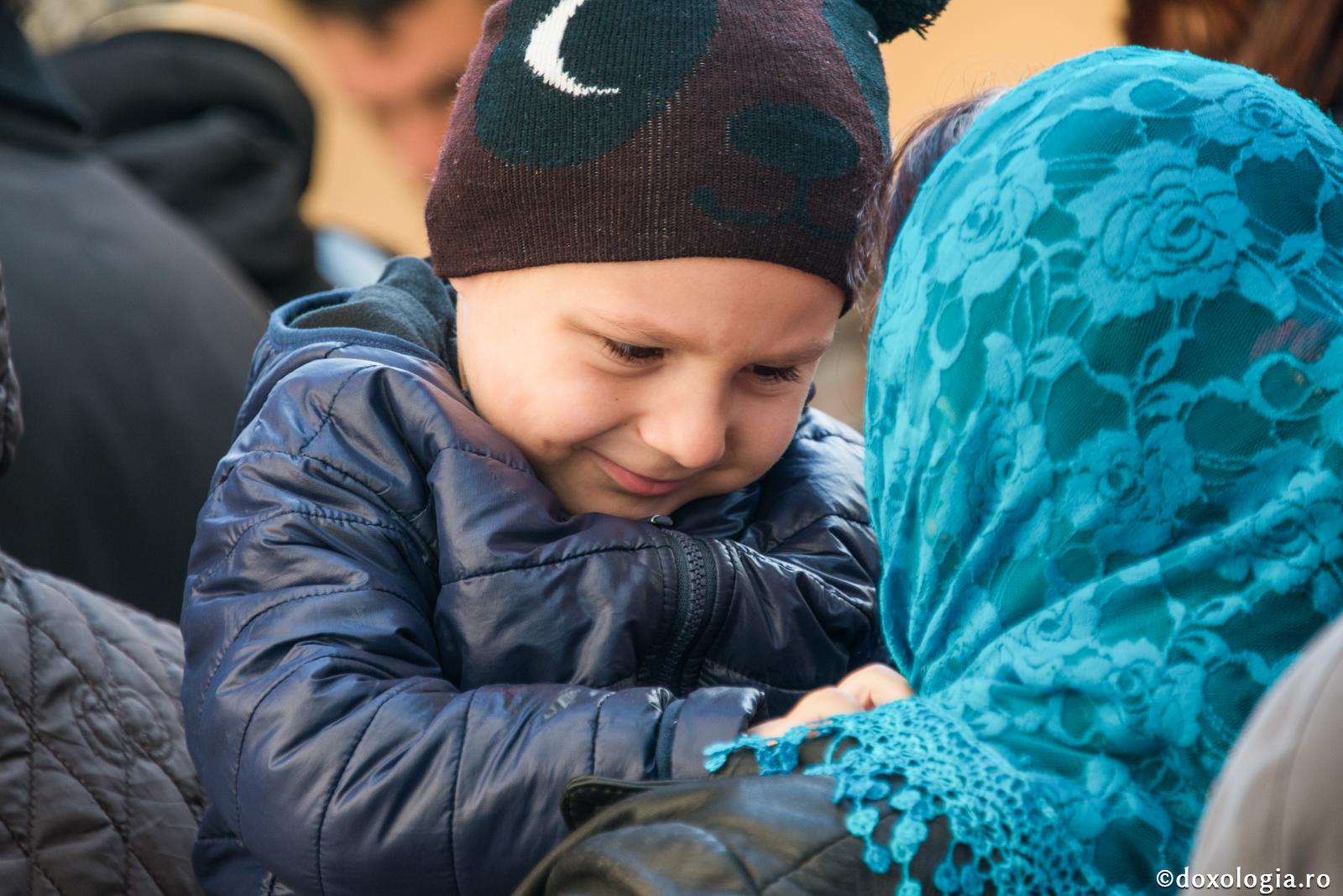 Cum să le insuflăm copiilor convingerile noastre?