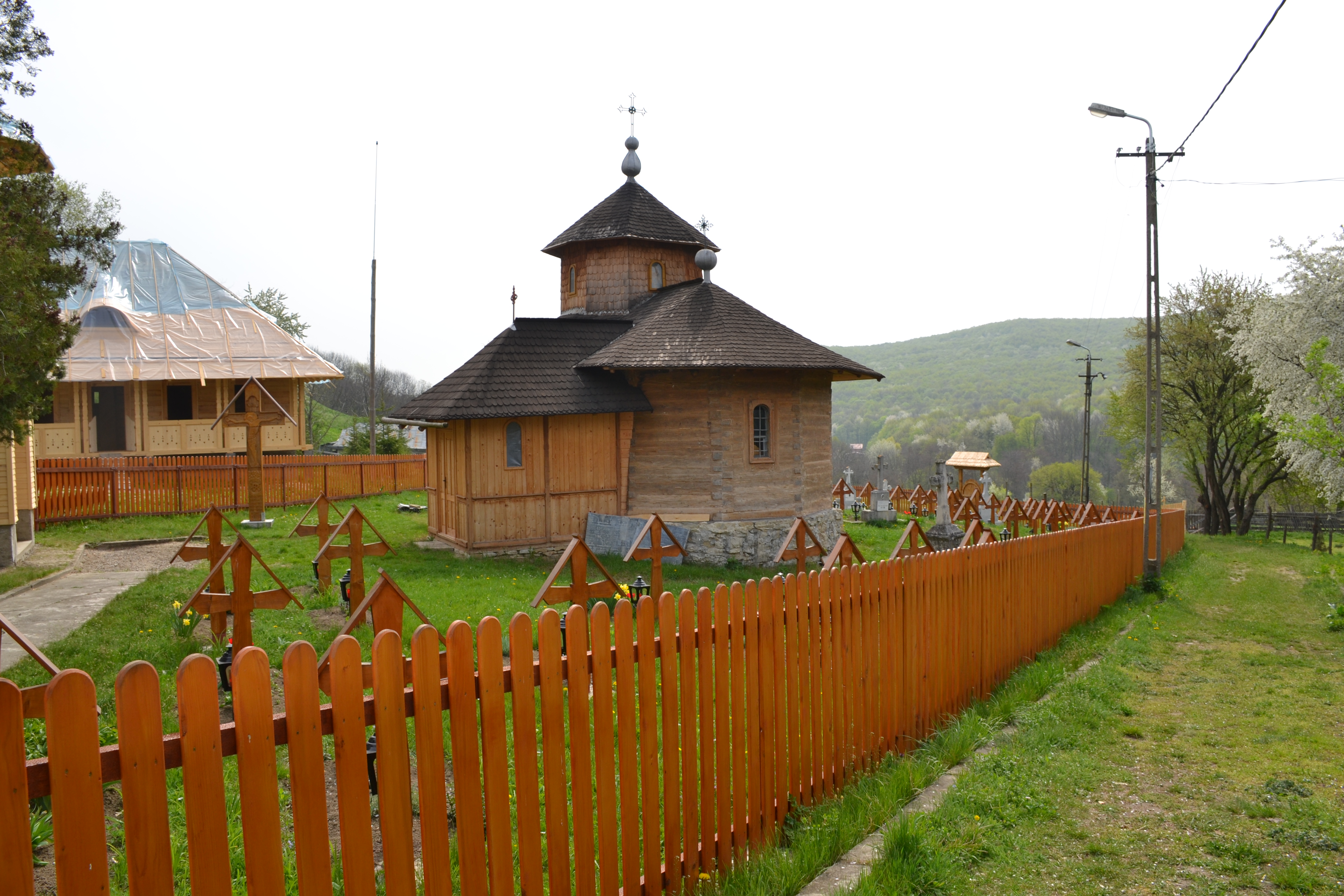 IPS Mitropolit Teofan a slujit Sfânta Liturghie și Taina Sfântului Botez în localitatea botoșăneană Agafton