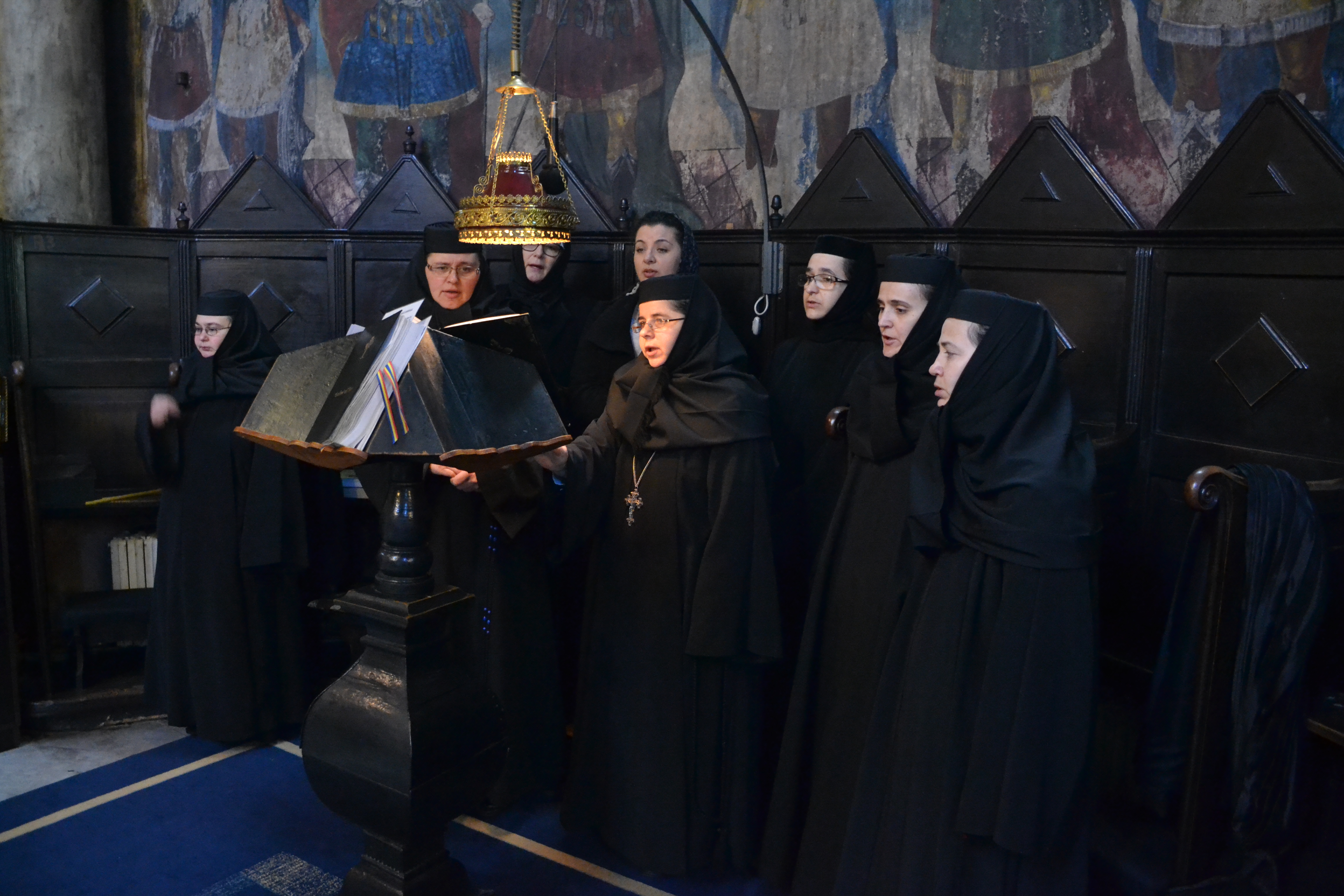 „Îmbrăcarea în Dumnezeu se poate găsi în esența ei într-o singură haină – cea a rugăciunii”