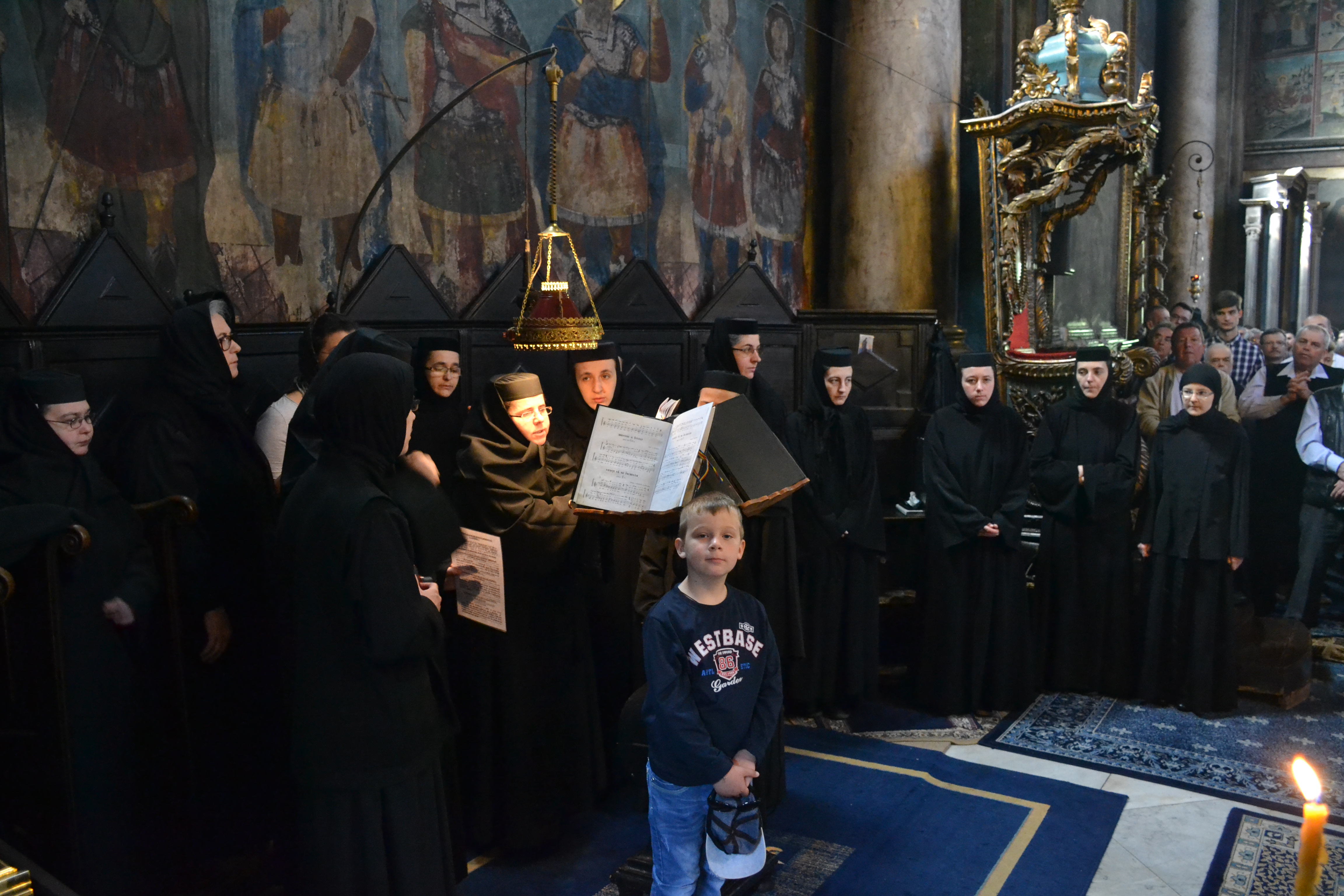 „Îmbrăcarea în Dumnezeu se poate găsi în esența ei într-o singură haină – cea a rugăciunii”