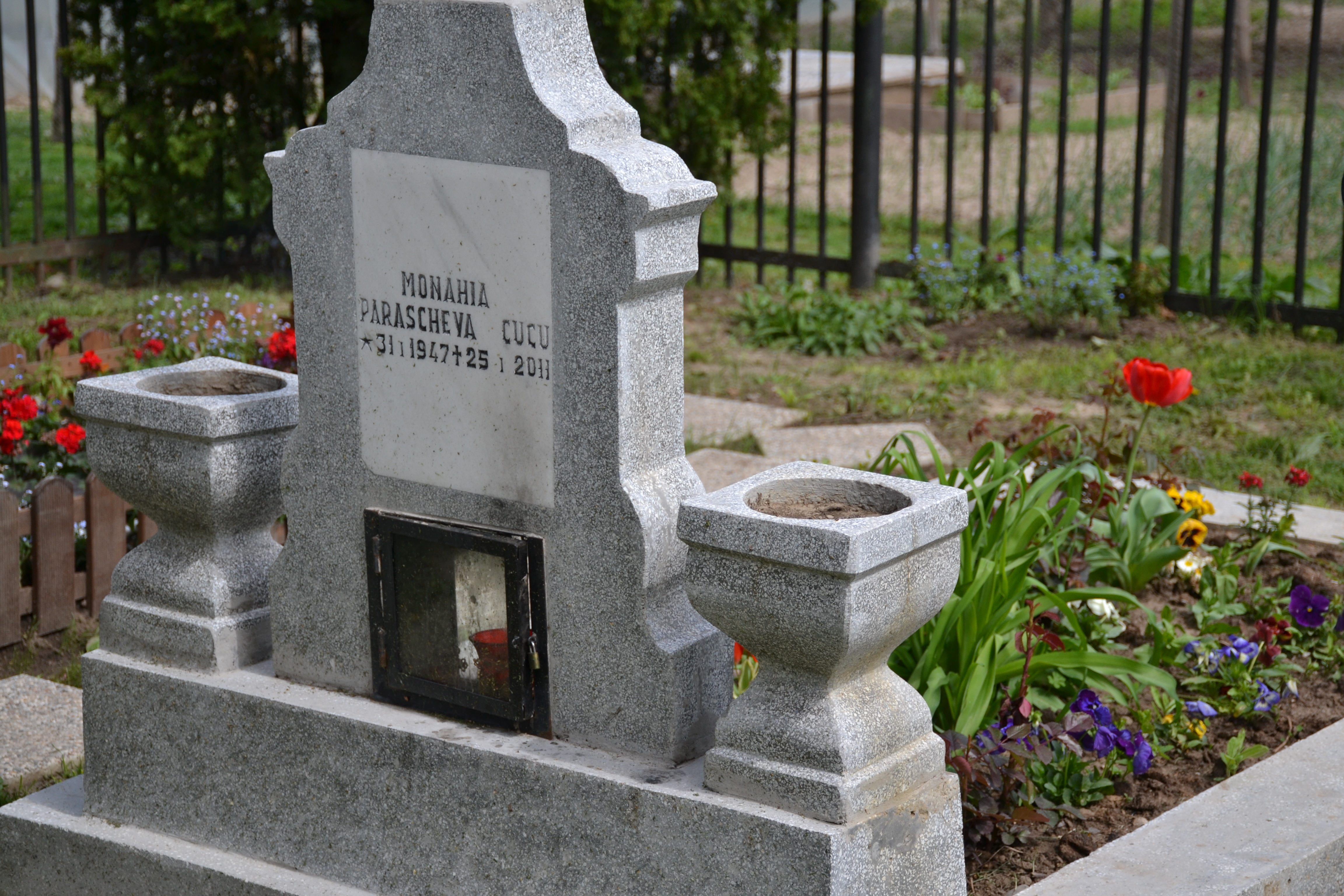 „Îmbrăcarea în Dumnezeu se poate găsi în esența ei într-o singură haină – cea a rugăciunii”