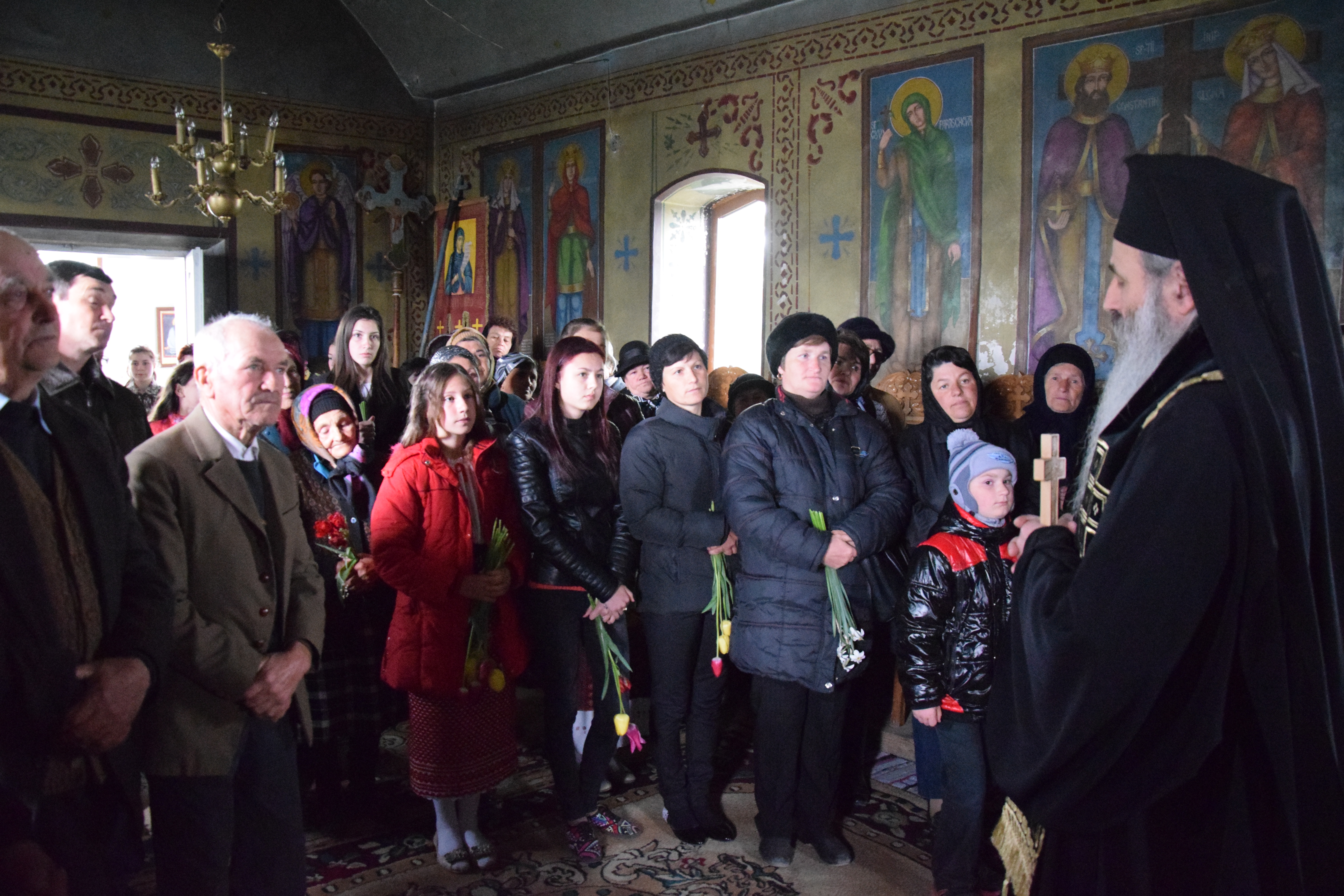 Denie arhierească la Parohia „Sfinţii Voievozi“ din Podolenii de Sus