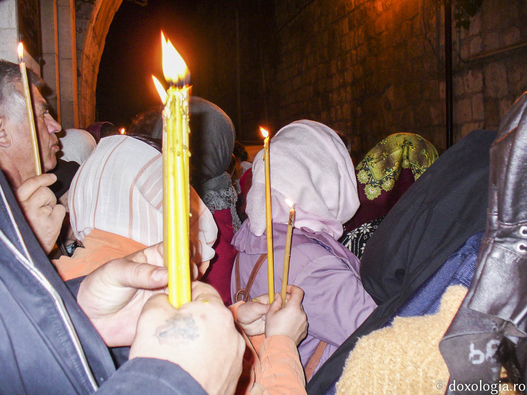 Noaptea la Mormântului Domnului din Ierusalim (galerie FOTO)