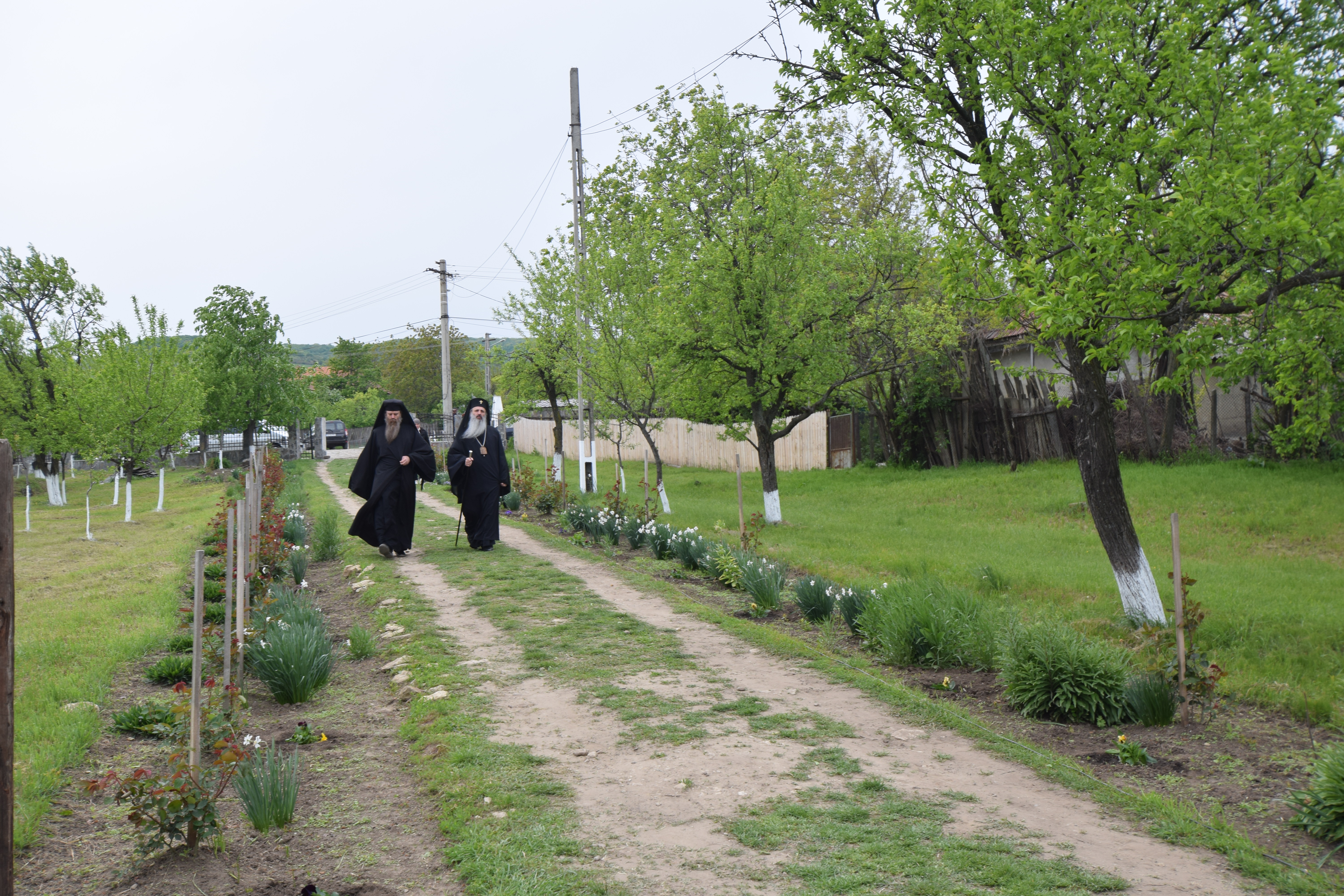 Denie arhierească la Parohia „Sfinţii Voievozi“ din Podolenii de Sus