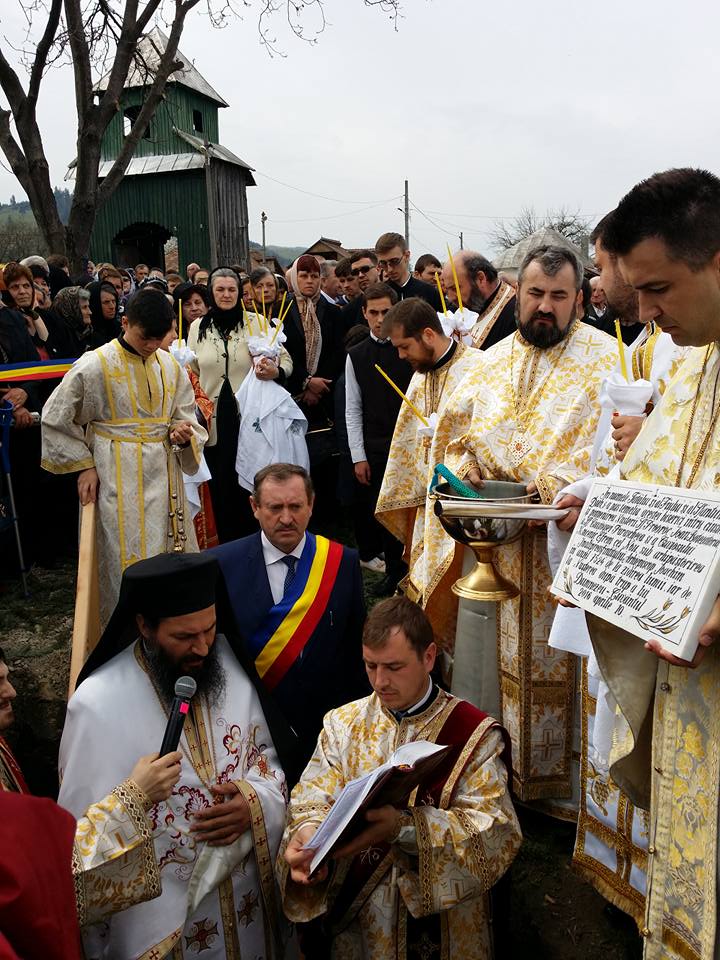 O nouă biserică se va construi în Parohia Dofteana II
