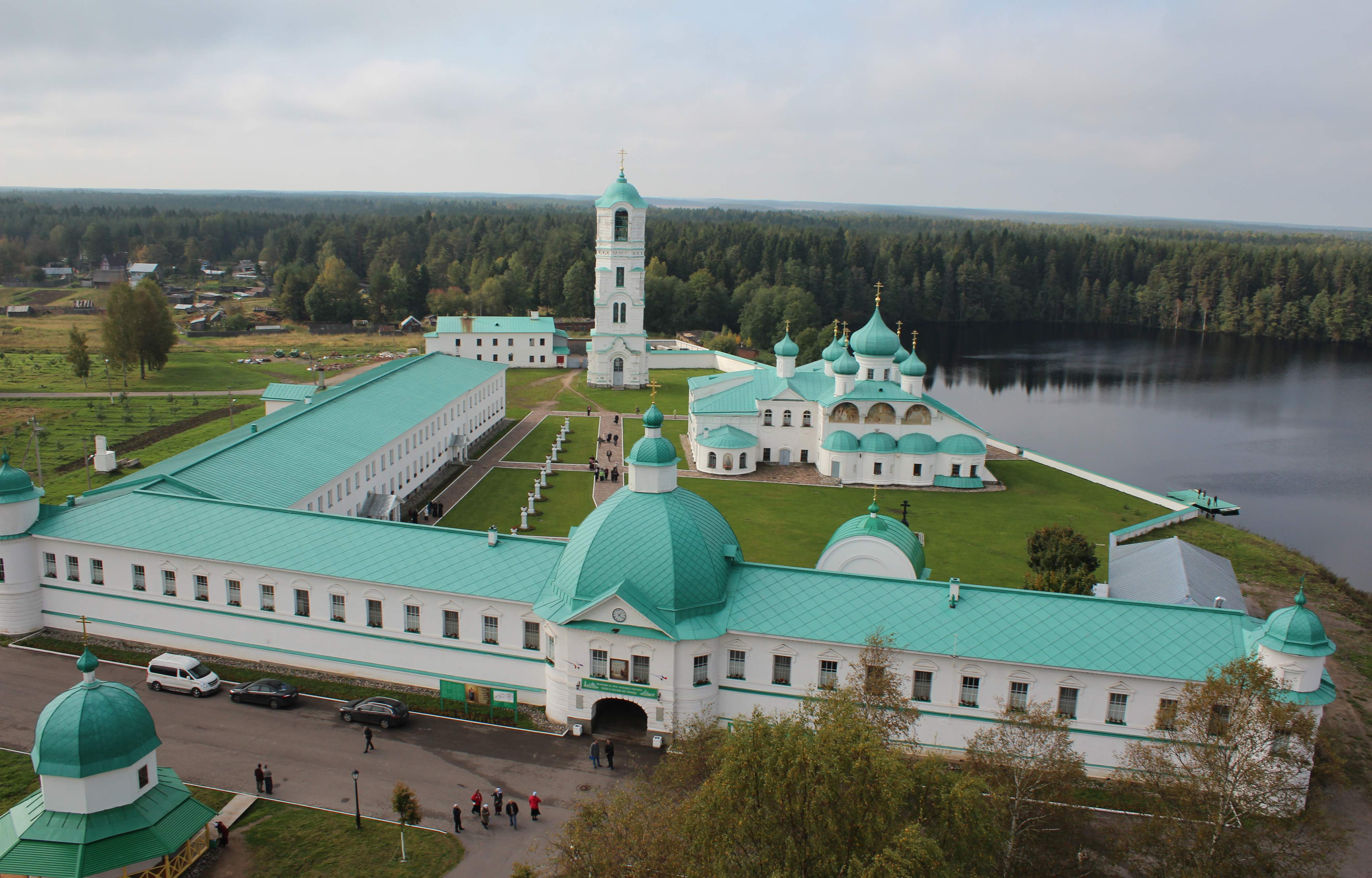 Свято Троицкий Александро Свирский монастырь