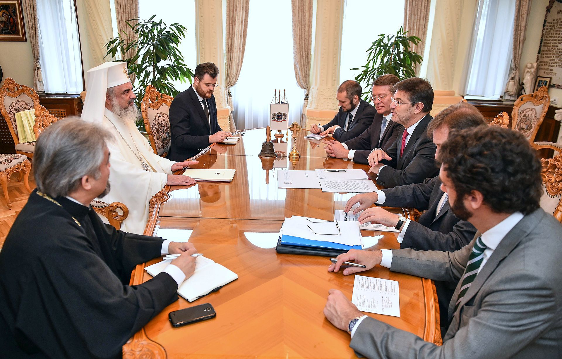 Ministrul Justiţiei din Spania, în vizită la Reşedinţa Patriarhală din Capitală