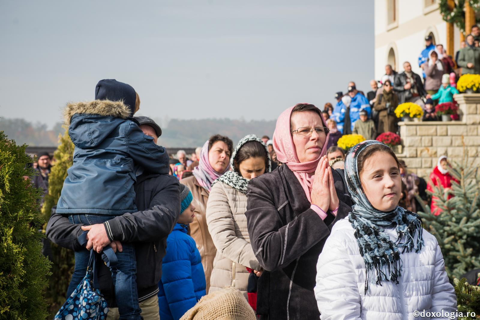 Cum trebuie să ne rugăm?
